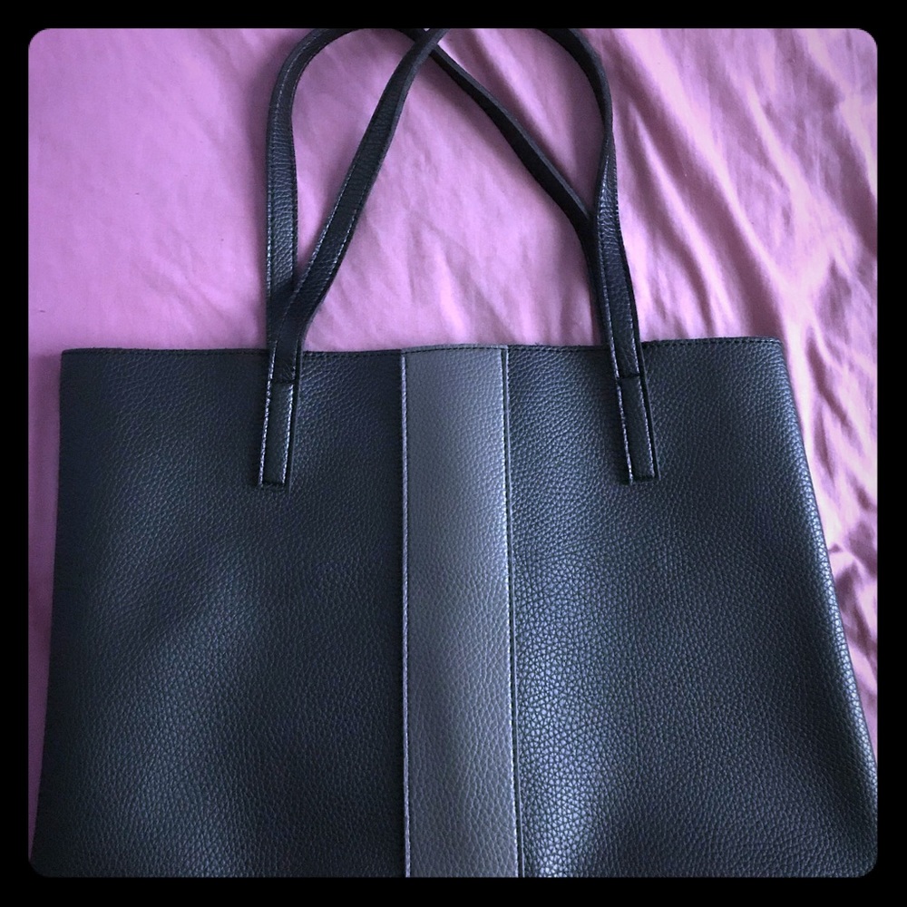 Vince Camuto Purse